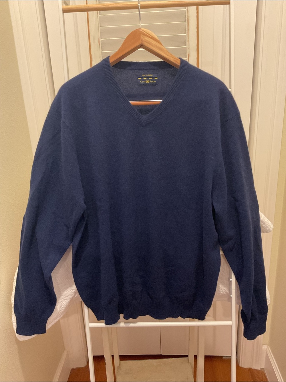 Club Room Navy V-Neck Cashmere Sweater